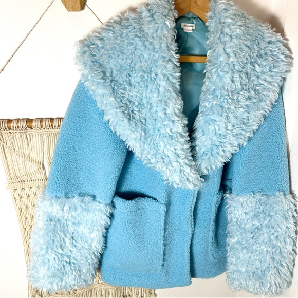 Urban Outfitters Jackets & Blazers - ❄️✌🏽 Urban Outfitters UO Elsa 70s Boho Teddy Kimchi Blue Faux Fur Blue Coat S